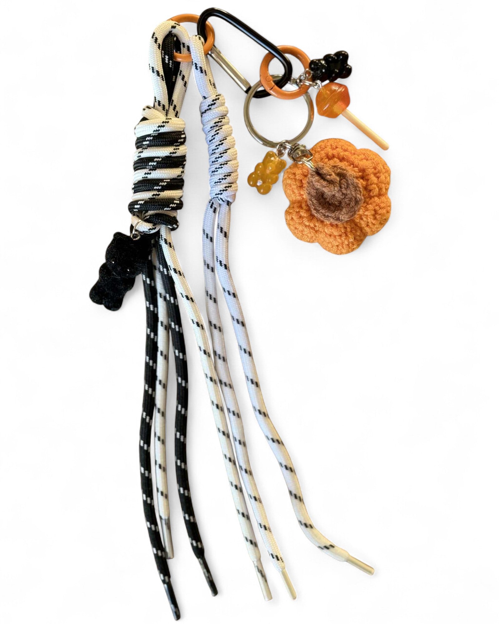 Grigri citrouille crochet