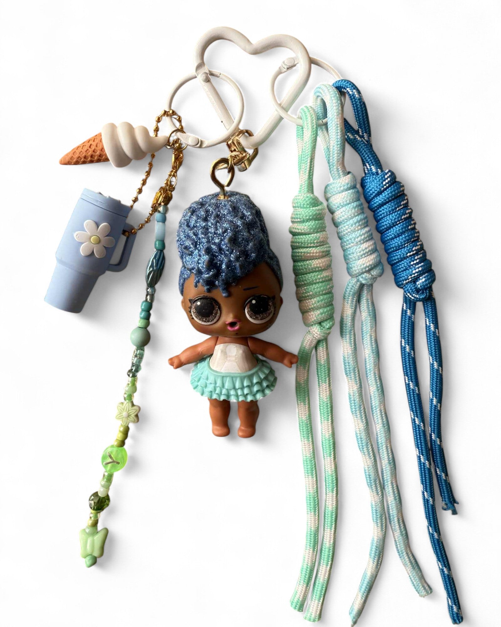 Grigri poupée LOL bleue